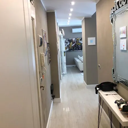 Attico Claudio Διαμέρισμα *